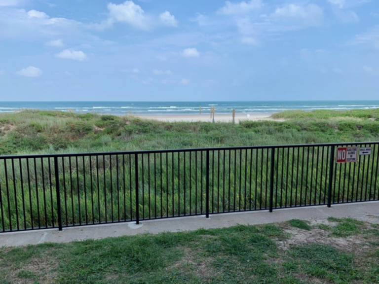 Child-friendly lovely condo with private pool | Next to the beach | Dogs allowed — photo 3