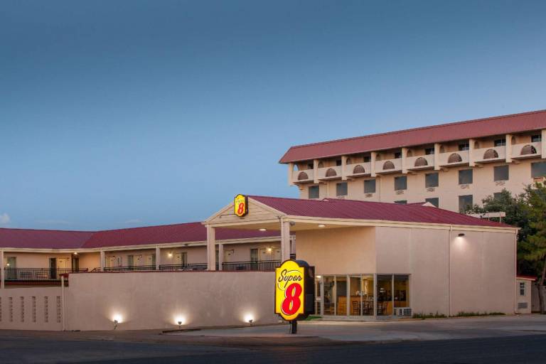Super 8 By Wyndham Lubbock Civic Center North in Lubbock, TX