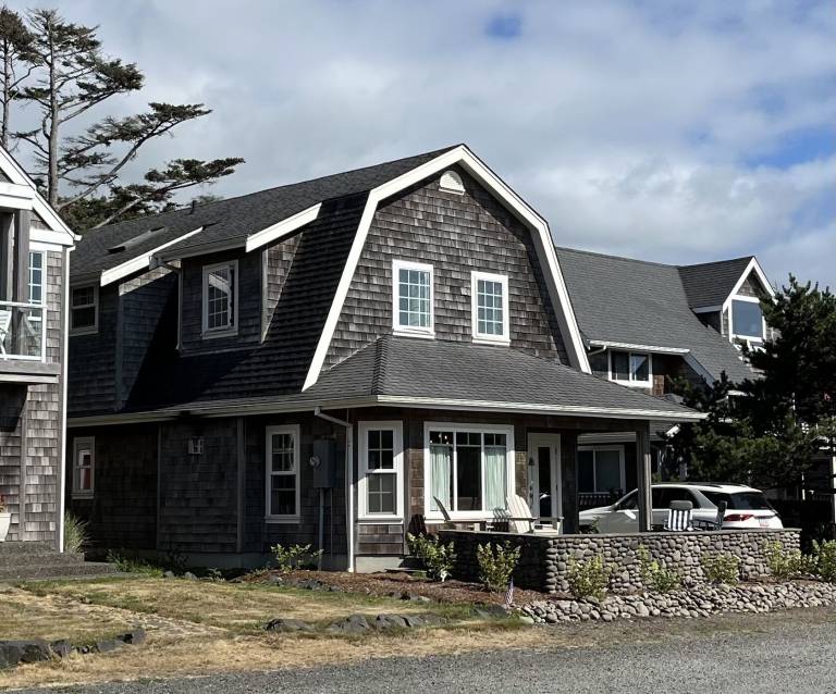 House  Cannon Beach