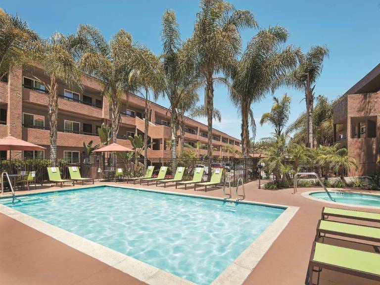 Mission View Inn & Suites San Diego — photo 2