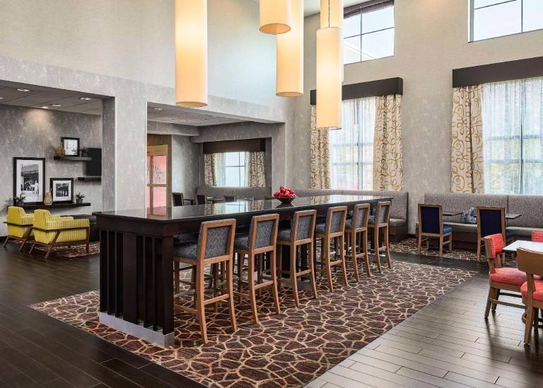 Hampton Inn & Suites Hershey Near the Park in Hershey, PA