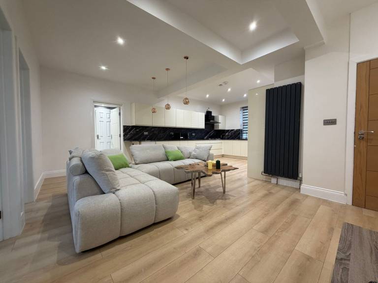 Family-friendly holiday apartment with yard & jacuzzi | Dogs allowed — photo 3