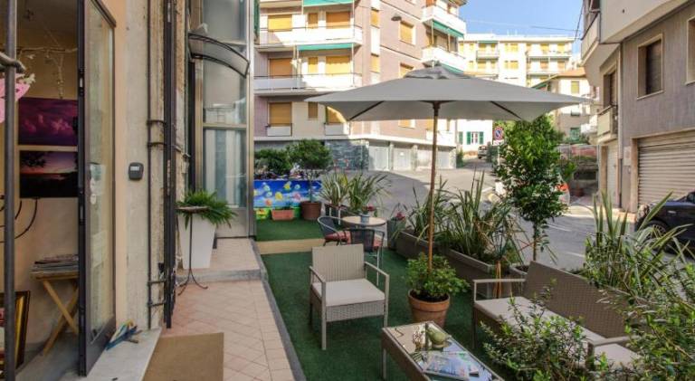 Family-oriented lovely serviced apartment | Beach nearby | Pets are welcome — photo 2