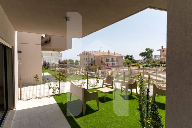 Charming holiday apartment with pool | Beach view | Beach nearby | Pet-friendly — photo 2