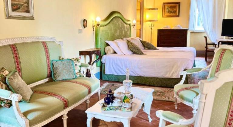 Villa La Dogana B&B di Charme - Historic Villa with a beautiful garden - private parking in Lucca