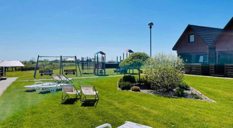 Vacation home with grill, sauna & hot tub — photo 4