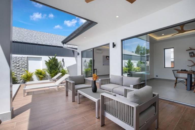 Fully equipped pleasant villa with pool & grill | Beach nearby | Perfect for remote work | Pet-friendly — photo 5