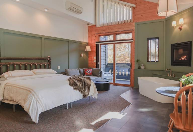 Lodge  Sylva