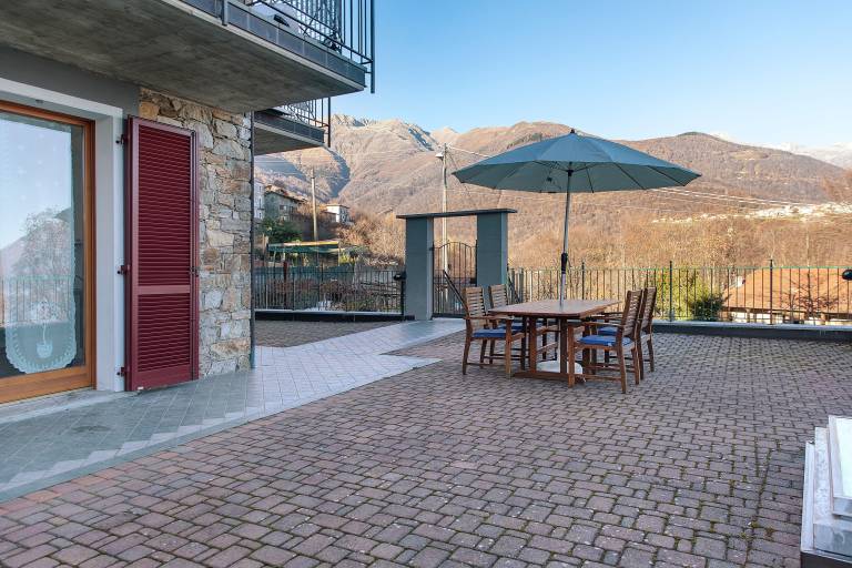 Studio 'Lake and Relax' with Lake View, Private Terrace and Wi-Fi — photo 2