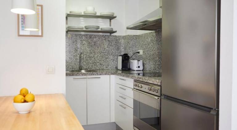 Holiday apartment | Near Casa Milà — photo 2