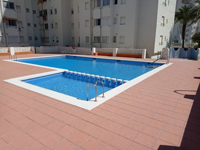 Child-friendly apartment with garden, pool & patio | Beach view | Close to the beach | Pets are welcome — photo 3