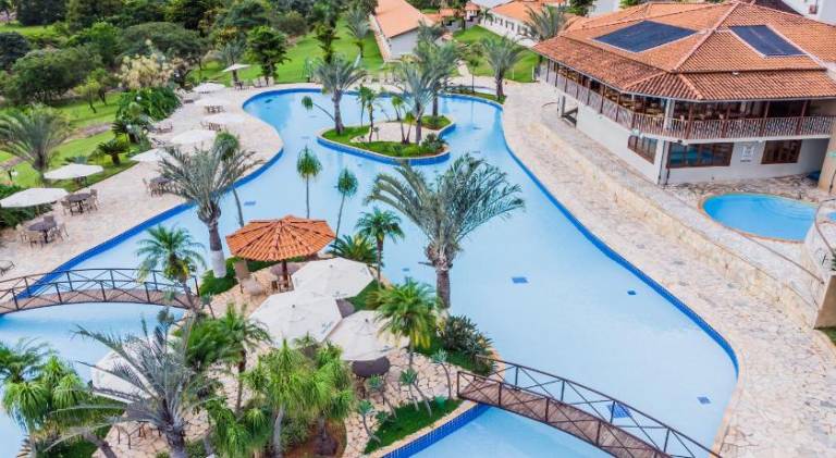 Obba Coema Village Hotel in Capitólio