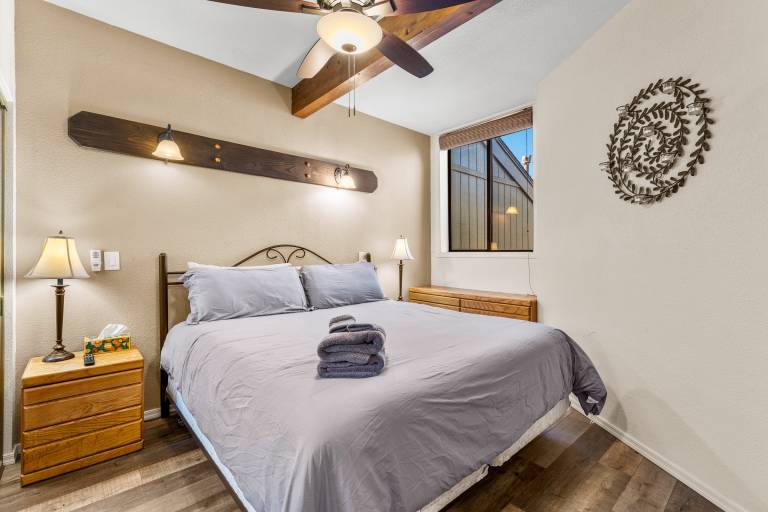 Condo with barbecue | Mountain view — photo 4