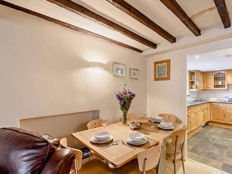 Cottage with 3 rooms for 6 persons — photo 3
