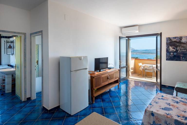 Holiday Home "Pergola 714" Steps from the Beach with Sea View and Balcony — photo 5
