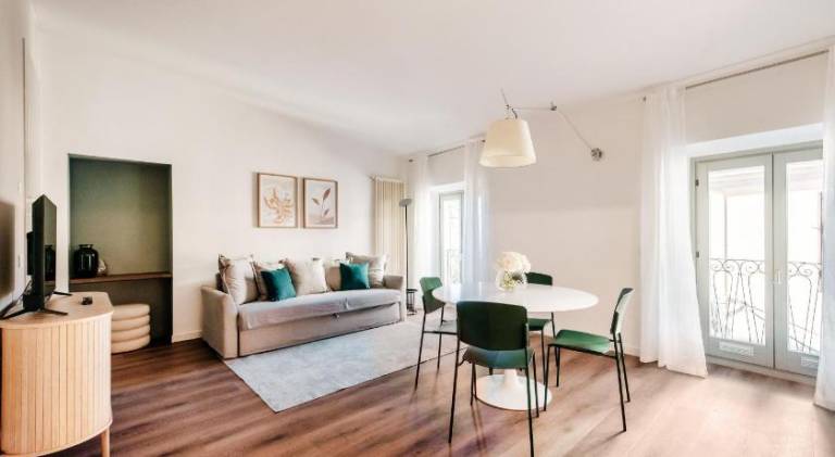 Beautiful apartment | Next to Como Cathedral | Pet-friendly in Brunate