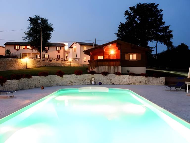 Farm with pool, barbecue & terrace — photo 2