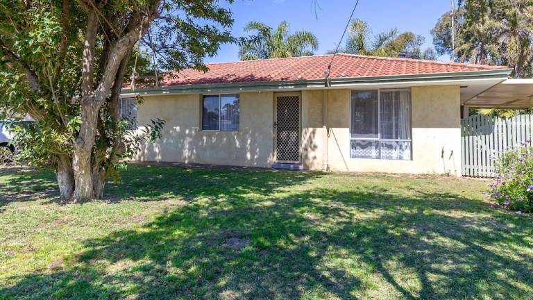 House  South Yunderup