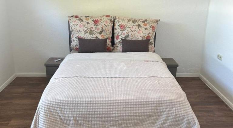 Apartment with 1 room for 4 persons — photo 2