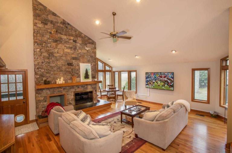 Lodge Boone