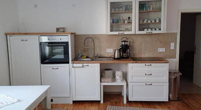 Apartment with 1 room for 4 persons — photo 4