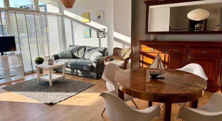Beautiful apartment with patio & pool | Beach nearby | Pets are welcome — photo 3