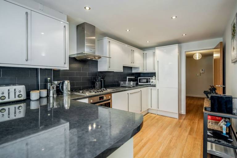 Apartment Windsor