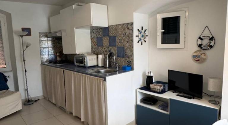 Apartment with 1 room for 3 persons — photo 4