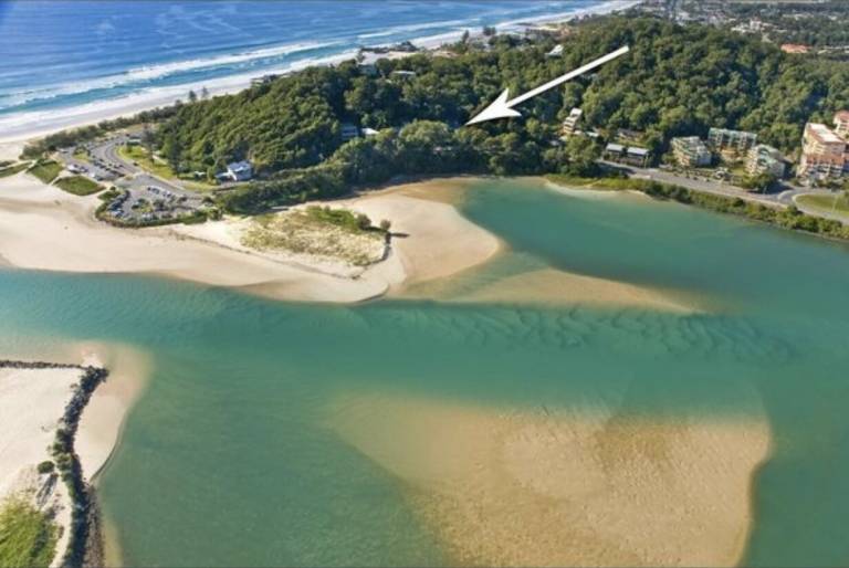 House Burleigh Heads