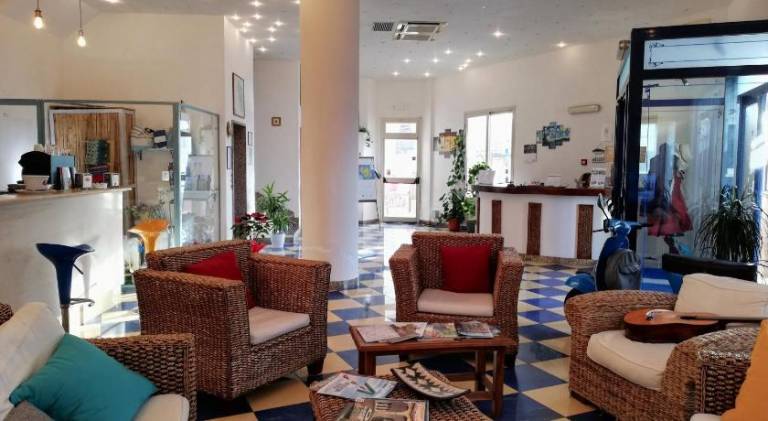 Blue Moon Hotel — photo 3