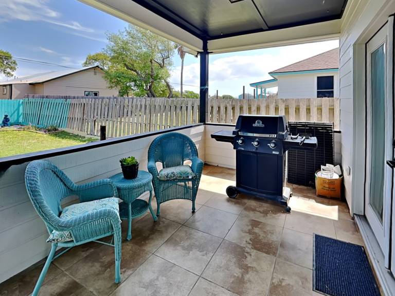 Bayside Abode — photo 3