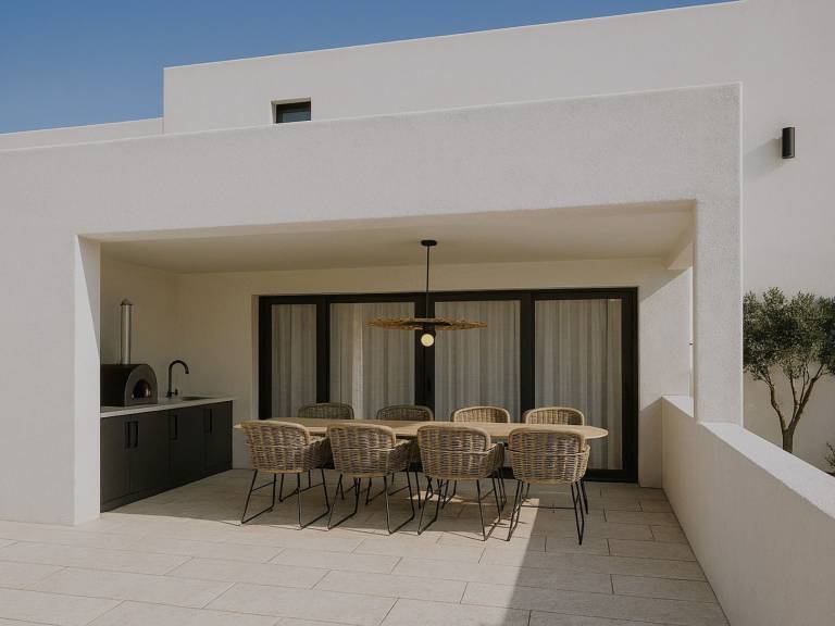 House with private pool, garden & patio — photo 2