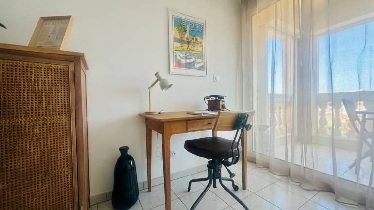 Apartment with terrace | City view — photo 5