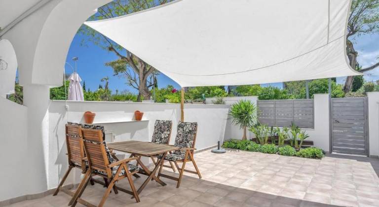 Vacation home with pool in Marbella