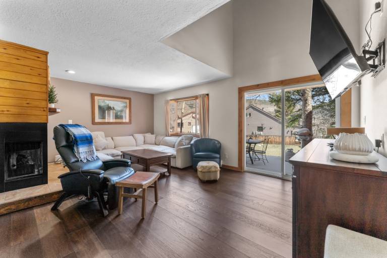 Vacation home with patio & sauna | Nature view in Silverthorne, CO