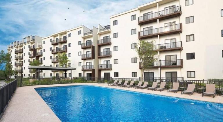 Apartment with pool — photo 3