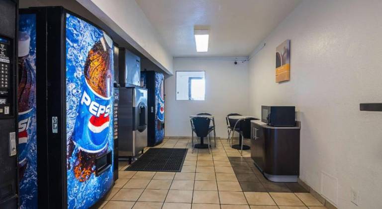 Motel 6 Bessemer, AL - Birmingham — photo 4