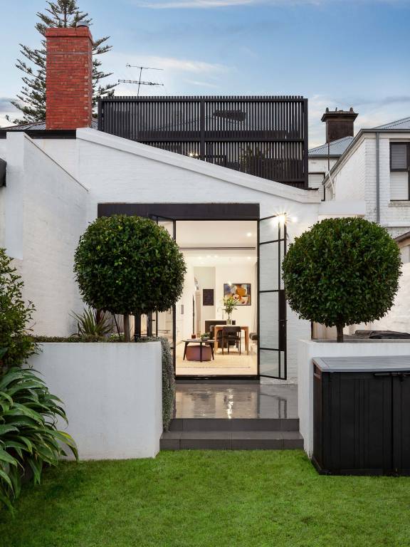 The Toorak Terrace Luxury Victorian Home