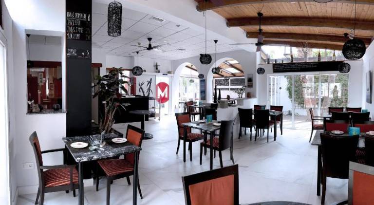 Atrium Hotel — photo 4