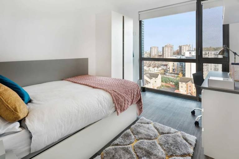 Apartment London