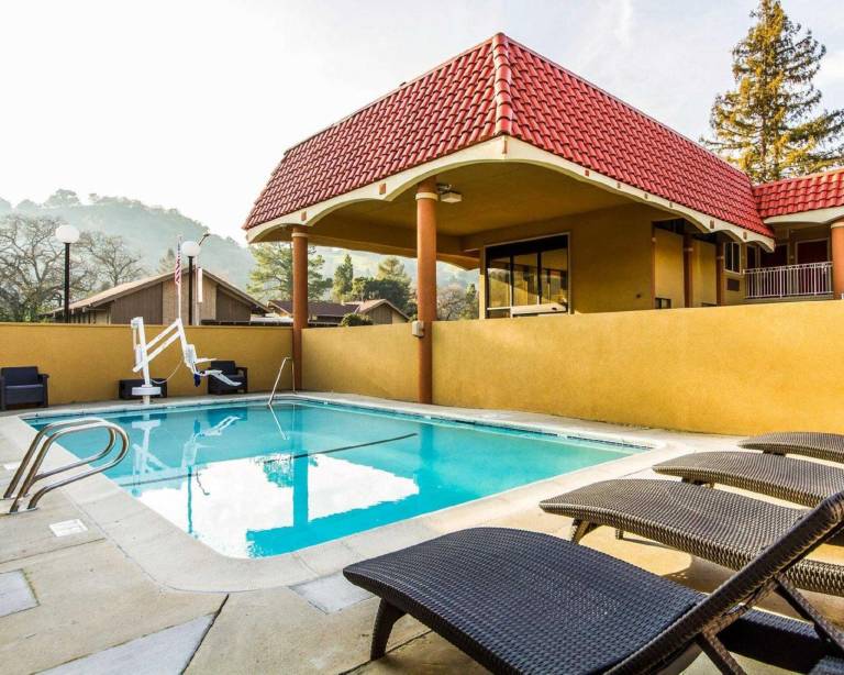 Motel 6 Martinez, CA in Pleasant Hill, CA