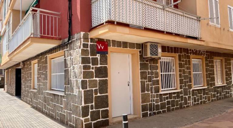 Fully equipped holiday apartment with pool | Next to the beach | Pets are welcome — photo 5