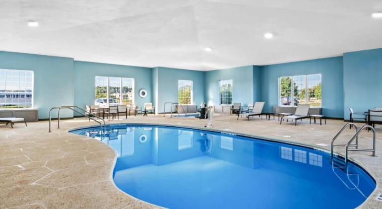 Holiday Inn Express Hotel & Suites Council Bluffs - Convention Center Area By IHG — photo 2