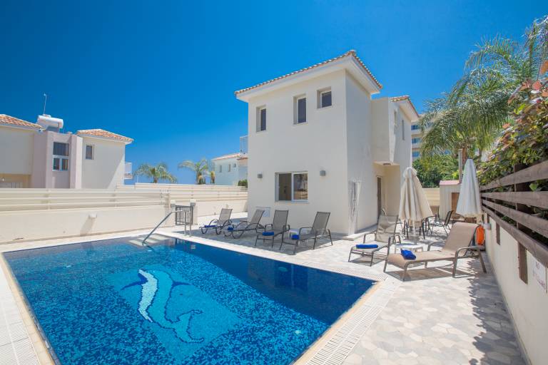 Villa Pernera