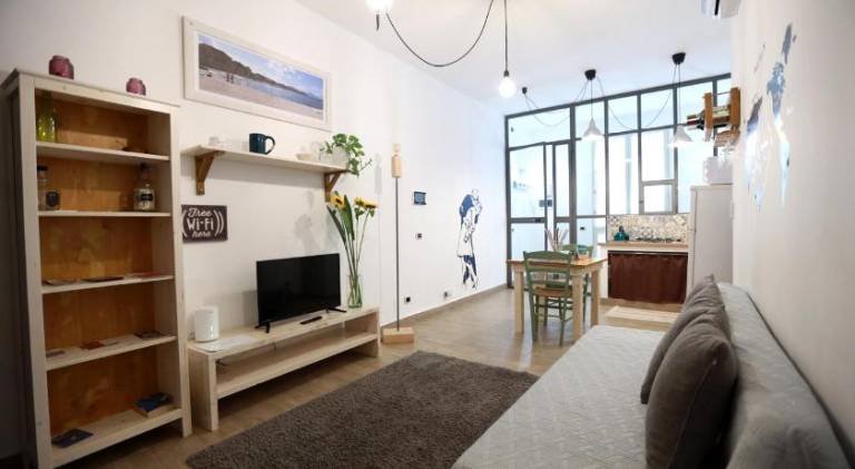Wonderful apartment | Next to Palazzo dei Normanni | Dogs allowed — photo 2