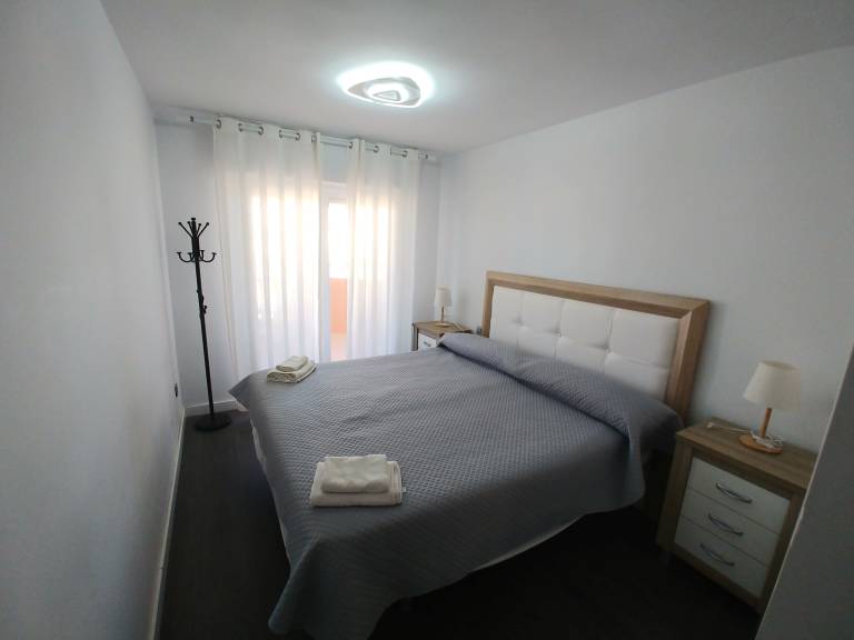 Rental apartment with patio & pool — photo 4
