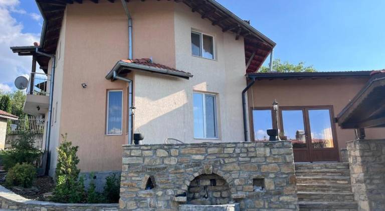 Villa with garden, barbeque & patio — photo 5
