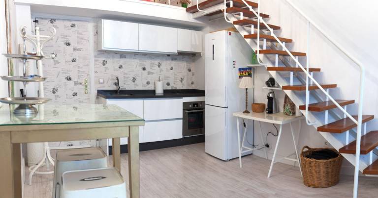 Wonderful holiday apartment | Near Seville Cathedral | Suitable for remote work | Pets are welcome — photo 3