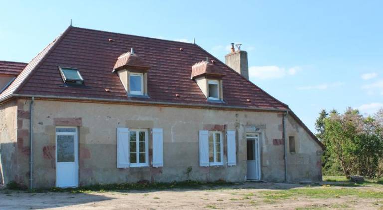 Vacation home with 4 rooms for 8 persons in Moulins