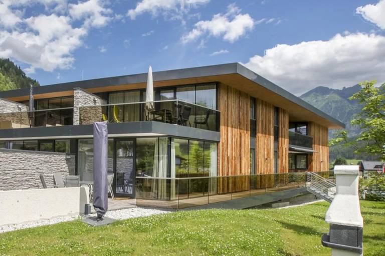 Ferienhaus in Gemeinde Neukirchen am Großvenediger f&uuml;r max. 6 Personen